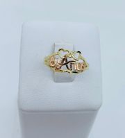 10k gold ring sweet 15 Años with hearts  ❤️ Dainty ring yellow and rose 10k gold ❤️ Size 6.5❤️