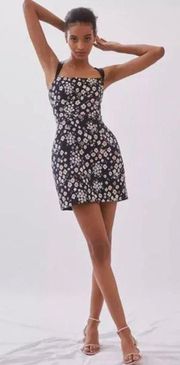 New With Tags  Maeve Dress Size 10 Black Floral