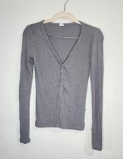 Wilfred Free Aritzia 1/2 Button Long Sleeve Henly Women XS Grey Casual Top