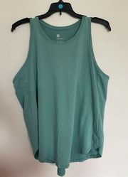 All in motion work out top sz XL