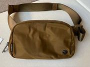 Everywhere belt bag 1L Allspice