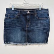 Express Dark Wash Raw Hem y2k Denim Jean Mini Skirt