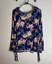 3 for $15 Acting Pro Floral Navy Blue Cream Long Sleeve Shirt Size Small