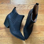 Indigo Rd Black Western Booties Size 8