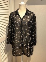 Kathie  size women’s 22/24 sheer button-down top with 3/4 sve