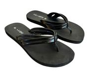 Bernardo Black Rubber Casual Flip Flops Womens Size 9