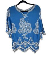 Solitaire Blue White Heavily Embroidered Floral Blouse Top Sz S Women’s