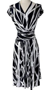 David Meister black white  faux wrap midi dress, cap sleeves, size small