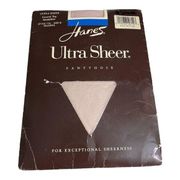 Hanes Vintage Ultra Sheer Pantyhose Control Top Sandalfoot Seashell Size B New