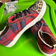 Jelly pop women’s 9 plaid leopard sneakers