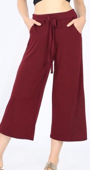 Zenana Red Crop Pants 