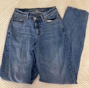 American Eagle  Crossover Baggy Mom Jean