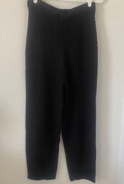 SheIn Women’s Black Solid Knit Pullon Pants Size Large with Side Design Beautiful