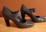 Simply Vera Gray Patent and Leather Mary Janes