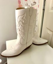 Women’s White Cowgirl Boots