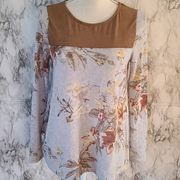 Bo bel gloral top size small