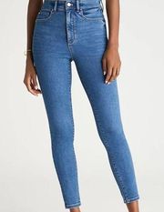 NWT Ann Taylor High Rise Soft Skinny Jeans Vintage Wash Size 2