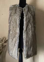 Pull&Bear Faux Fur Vest 