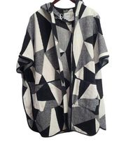 Landscape Black and White Cape Vero Moda Denim One Size