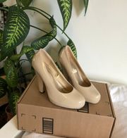 Nude Come Block Heel Glossy Heels