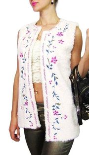 Chelsea & Violet Women’s Ivory Faux Fur Embroidered Vest Sz M