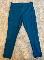 Ladies’ 7/8 Brushed High Rise Leggings w/Pockets