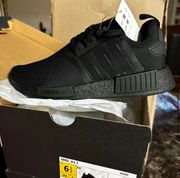 Adidas Nmd R1 Triple Black