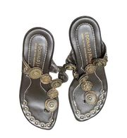 Donald J Pliner Medallion Thong Slip On Sandals Size 6.5 Brown