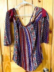 Earthbound Trading Co. size S cold-shoulder boho-style top with bell sleeves