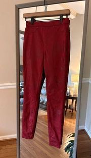 Hue Faux Leather Leggings Size Small Burgandy