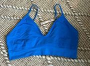 SKIMS SOFT SMOOTHING SEAMLESS BRALETTE NWT AZUL