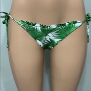 WILDFOX green palm leaf string bikini bottoms