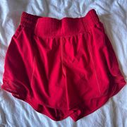 Size 4 lulu lemon hotty hot shorts never worn before