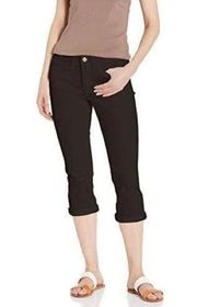 NWT  Jeans Midrise Capris