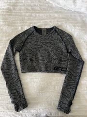 Arise Seamless Crop LS