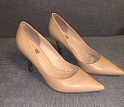 Guess Marciano tan patent leather with gold colored Heels, size 9