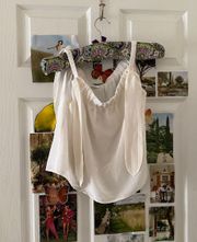 WHITE FLOWY TANK TOP