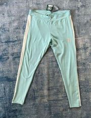 Puma NWT!  Iconic T7 MR Leggings in Eggshell Blue Women's XL