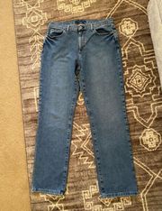 Women’s  Straight Leg Jeans