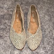 Toms Flats Size 8