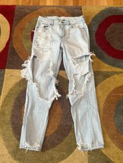 American Eagle Light Wash Very Distressed Strigid Mom Jeans High Waisted Size 4