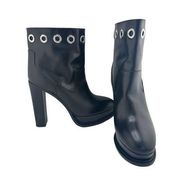 Alexander McQueen Eyelet Black Leather Platform Heeled Boots EU 41.5 Unisex‎