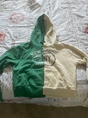 Cropped Hoodie