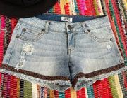 WEATERN Boho denim jean Shorts junior Size 3 Celebrity Pink