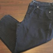 A21-Chaps size 10 black jean Capri pants