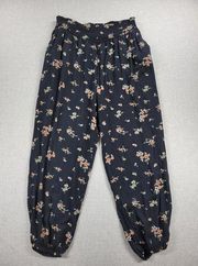 So Womens Pants Size M Black Floral Print Smocked Elastic Waist High Rise Jogger