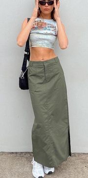 Devine low rise cargo skirt