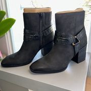 Carnelia Block Heel Bootie black casual classic outdoor comfy style chic