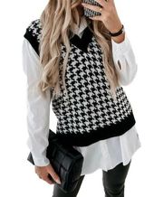 Houndstooth Pattern V Neck Sweater