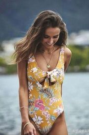 Rhythm Aruba One-Piece boho tropical mustered yellow Swimsuit medium women’s